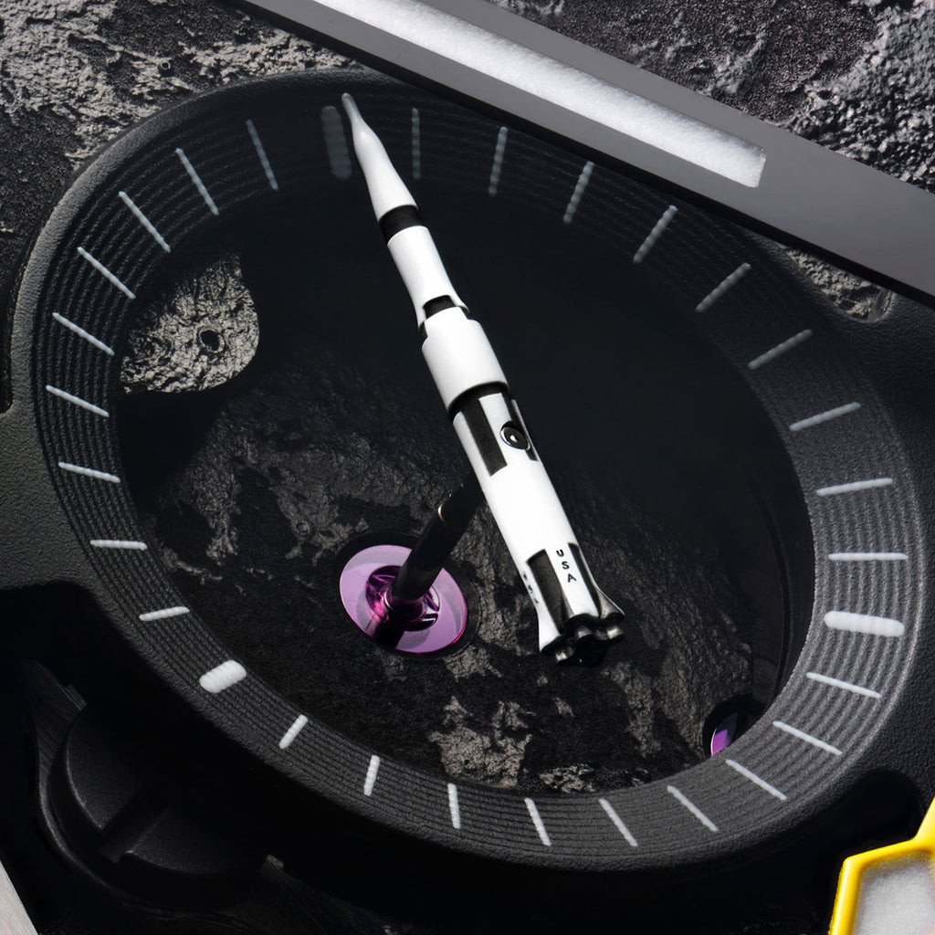 New 2024, Speedmaster Dark Side of the Moon, 310.92.44.50.01.001, box and papers