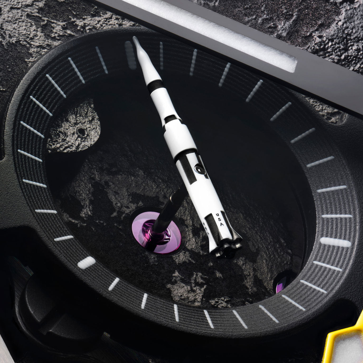 New 2024, Speedmaster Dark Side of the Moon, 310.92.44.50.01.001, box and papers