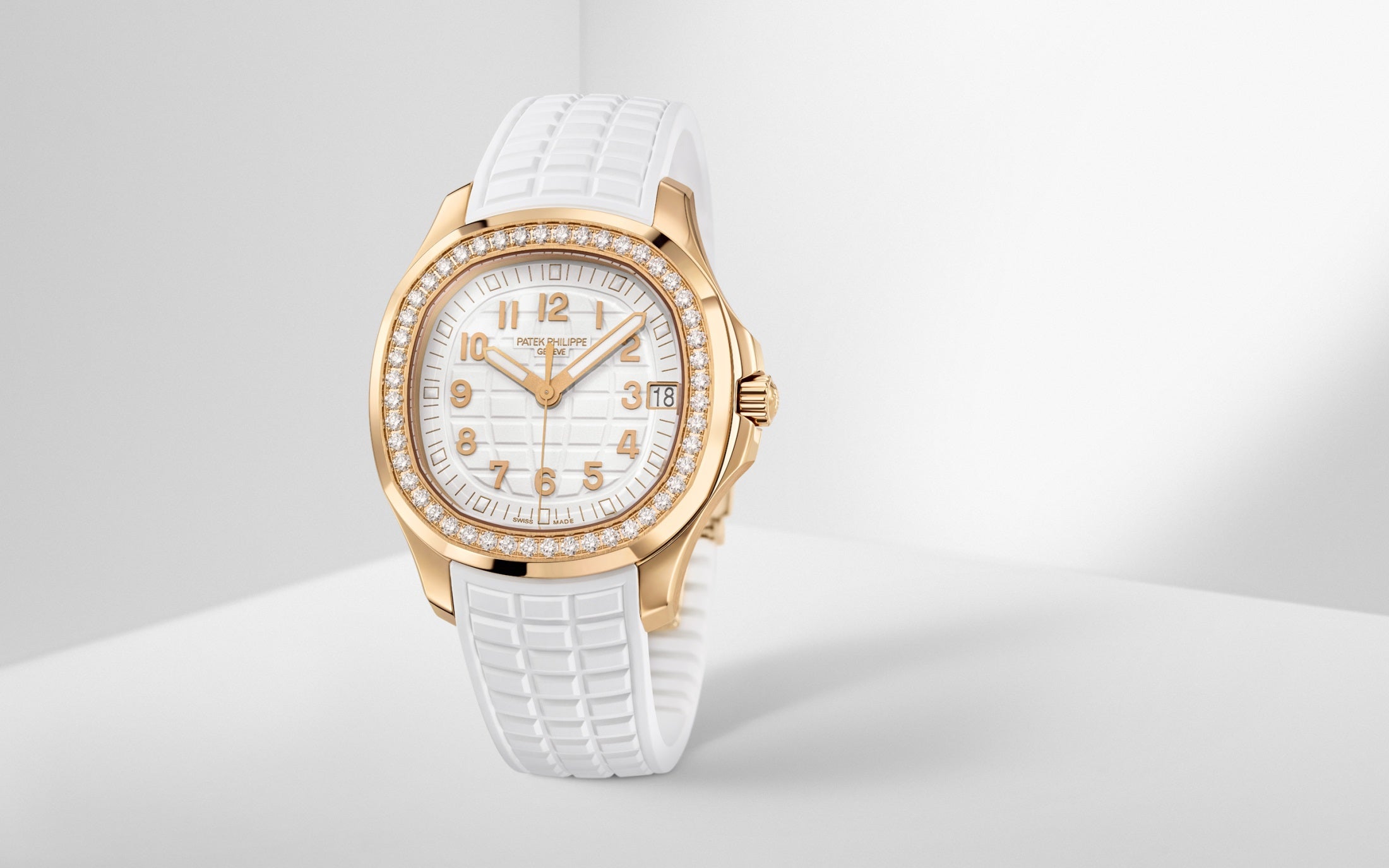 Aquanaut Luce, 18k Rose Gold, 38, 8mm, Ref# 5268/200R-001