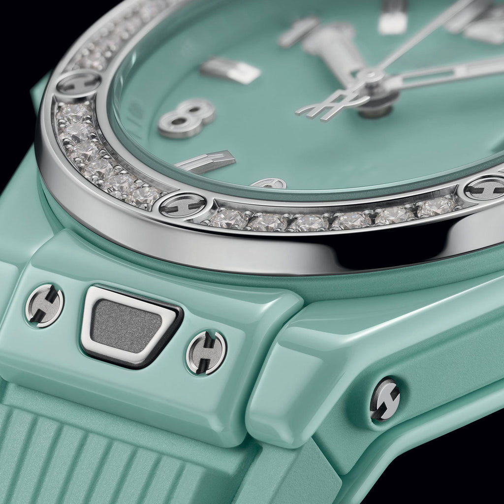 Unworn Big Bang One Click Mint Green Ceramic Diamonds 33, 485.GS.5271.RX.1204, box and papers