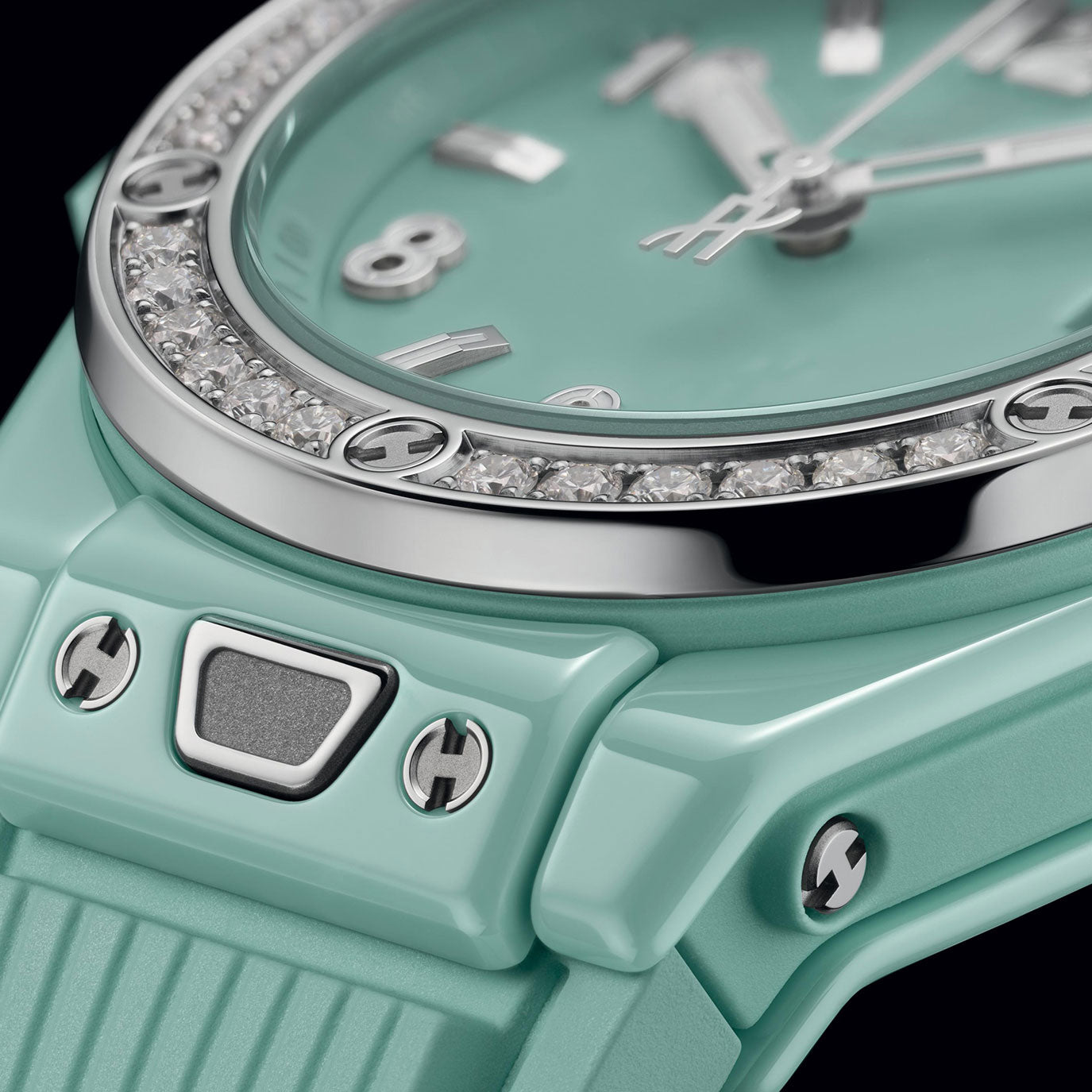 Unworn Big Bang One Click Mint Green Ceramic Diamonds 33, 485.GS.5271.RX.1204, box and papers