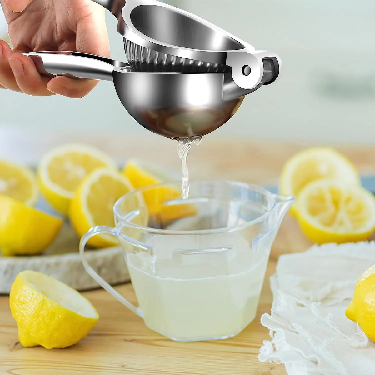 Hand Press Manual Citrus Juicer for Oranges Pomegranates Lemons Limes Zinc Metal Lemon