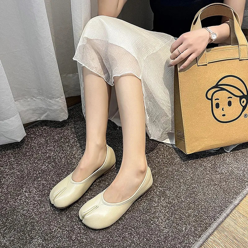 Composite Toe Split-Toe Slip-On Lightweight Solid Fashion Shoes with Outsole and PU Upper