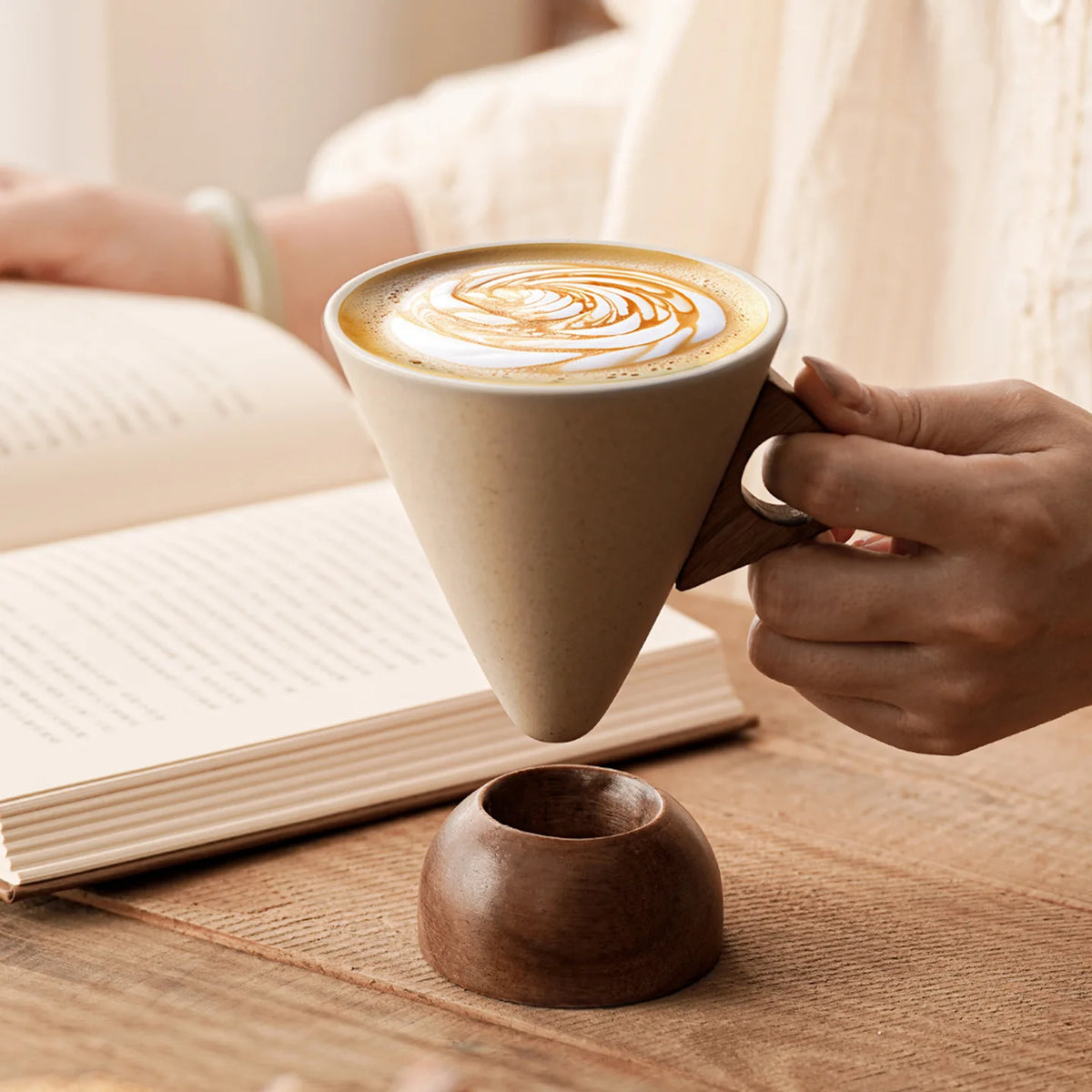 250ml Japanese Simple Ceramic Coffee Mug Office Italian Espresso Latte Latte Cup White
