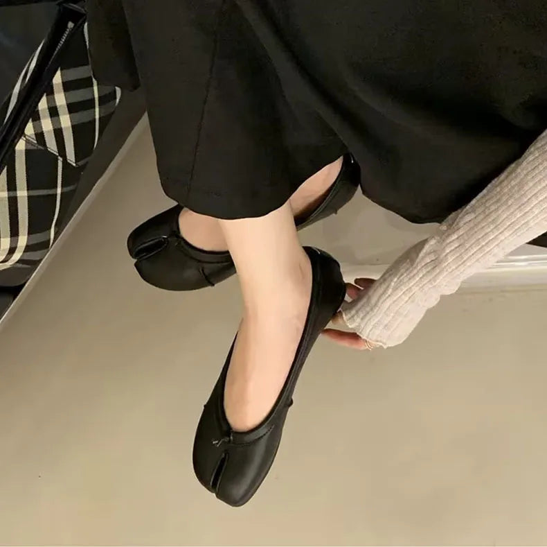 Classic Ladies Split Toe Ballet Flats Split Toe Design with Front Bow Soft Upper Non Slip