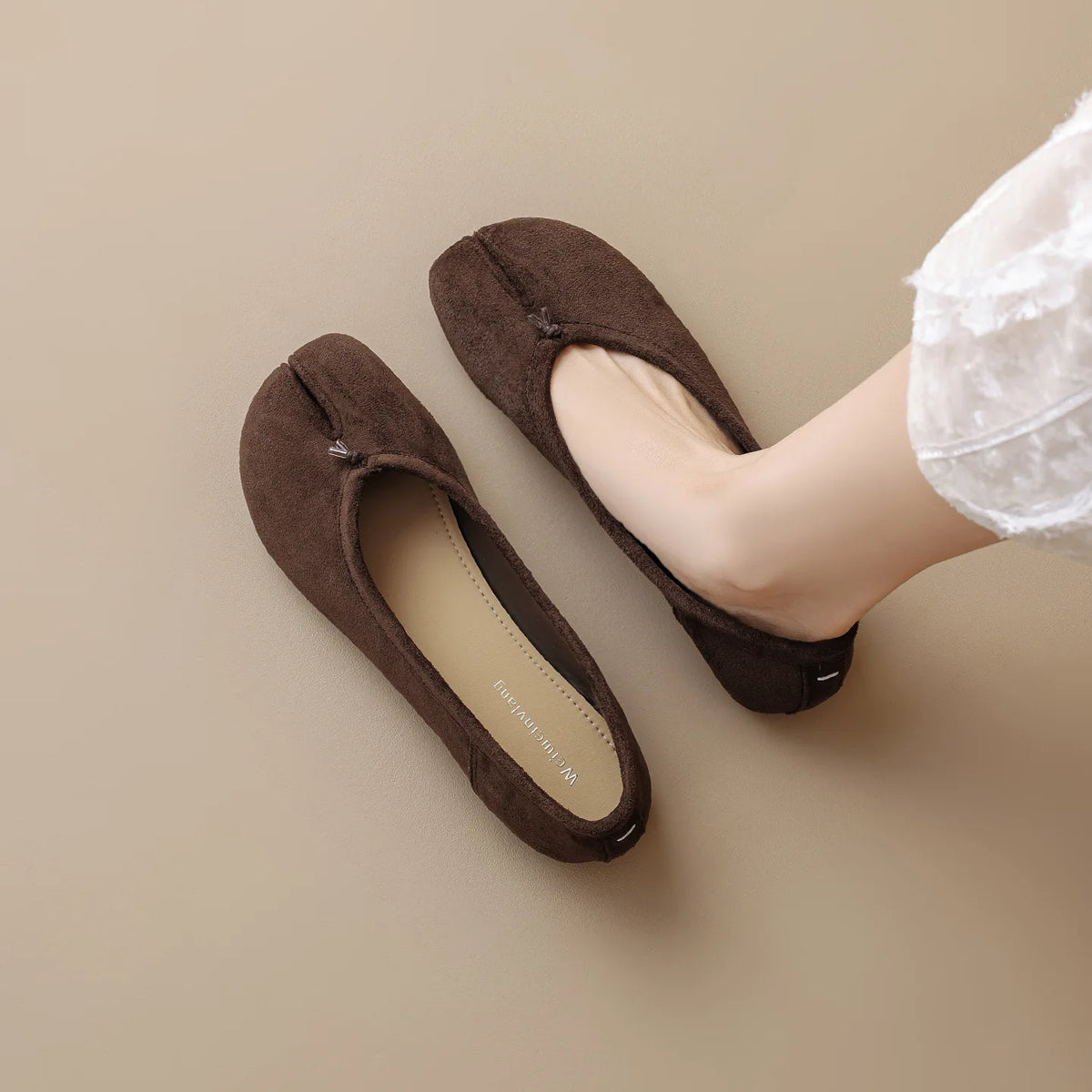Suede Split-Toe Tabi Ballet Flats with Soft Sole, EU 35–43 - image 4
