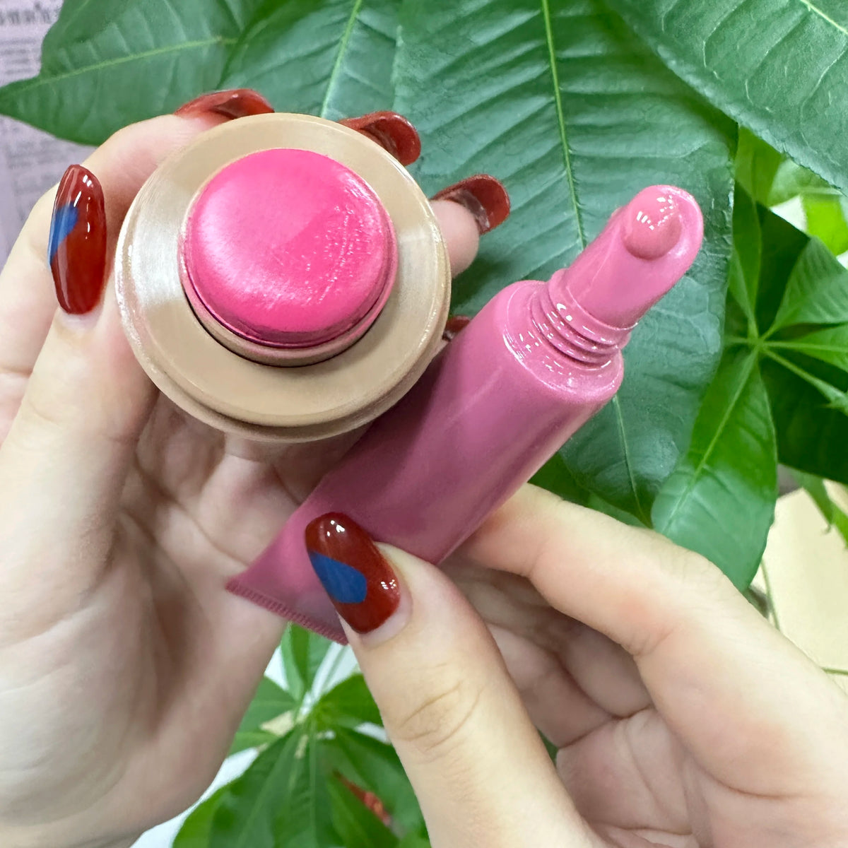 Water-Light Peptide Lip Tint Gloss with Mirror Shine Finish - image 5