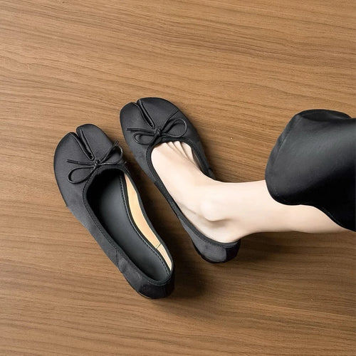 Women's Flat Shoes, Stylish Split-toe Shoes, Pig-toe Shoes, Bowknot Silk Fabric, Deep
