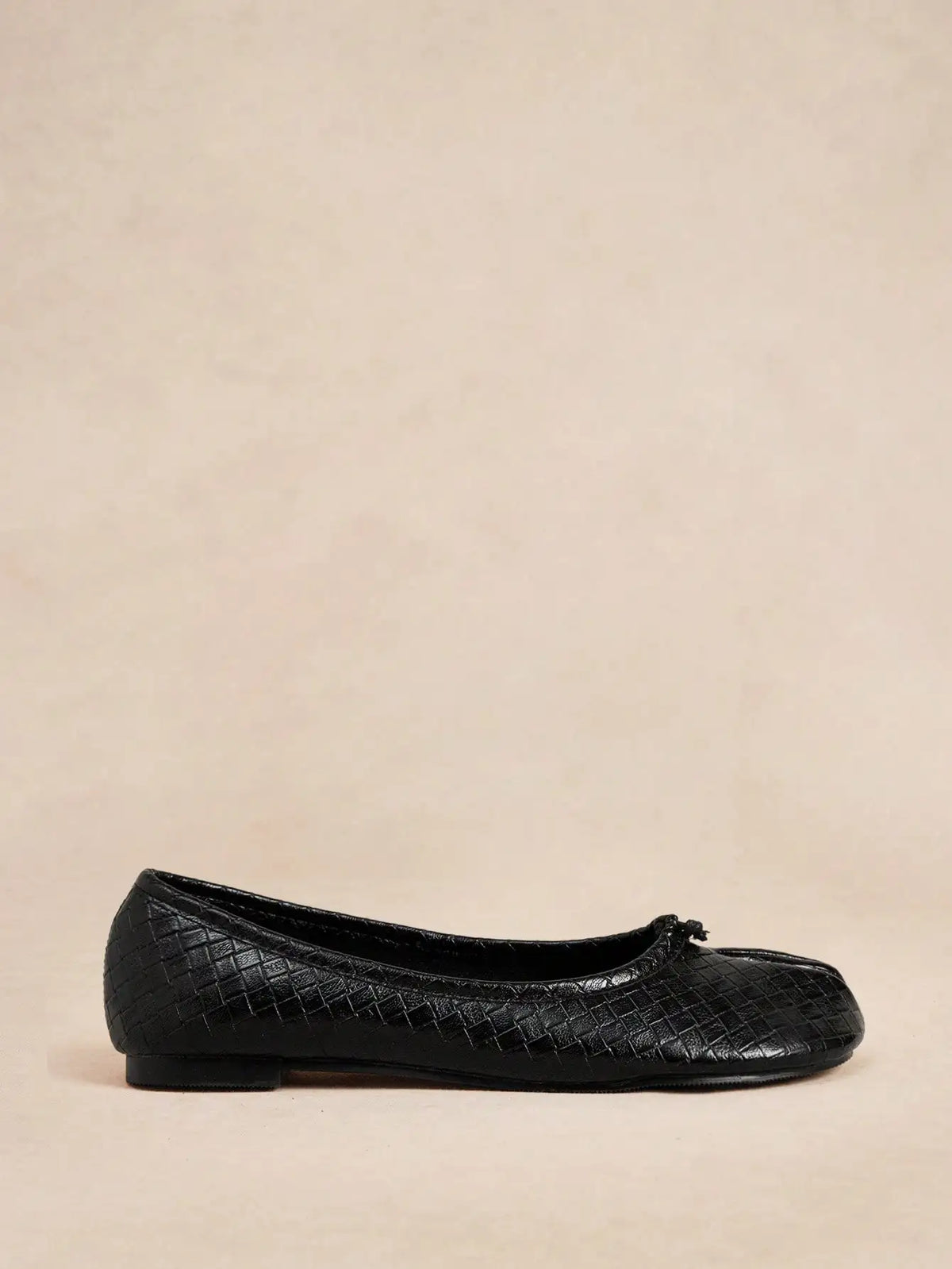 Retro Black Split-Toe Ballet Flats with Bow and Soft Sole, EU 36–41 - image 4