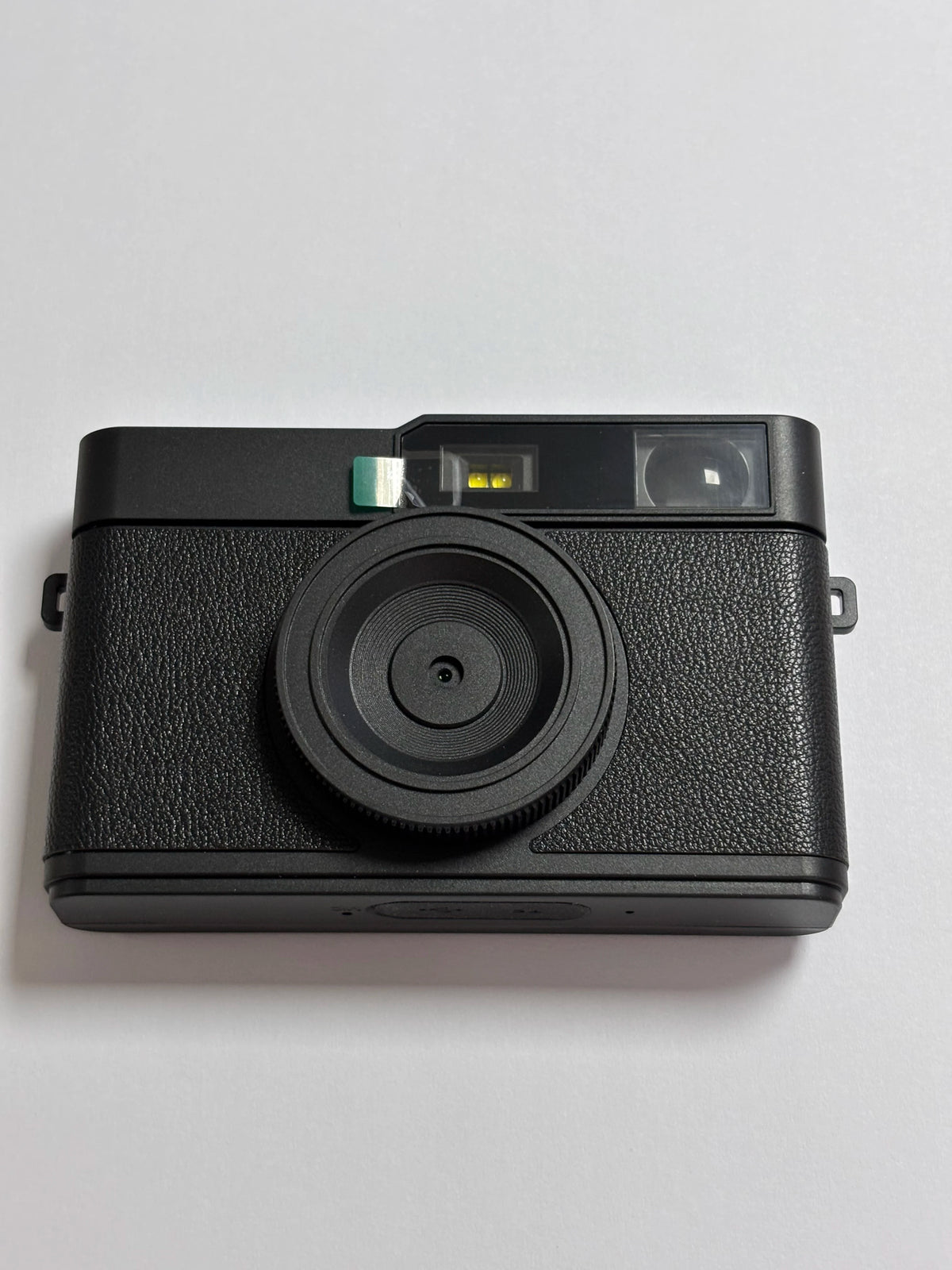 8MP Retro Screenless Camera with Video, LED Flash and 3 Filters