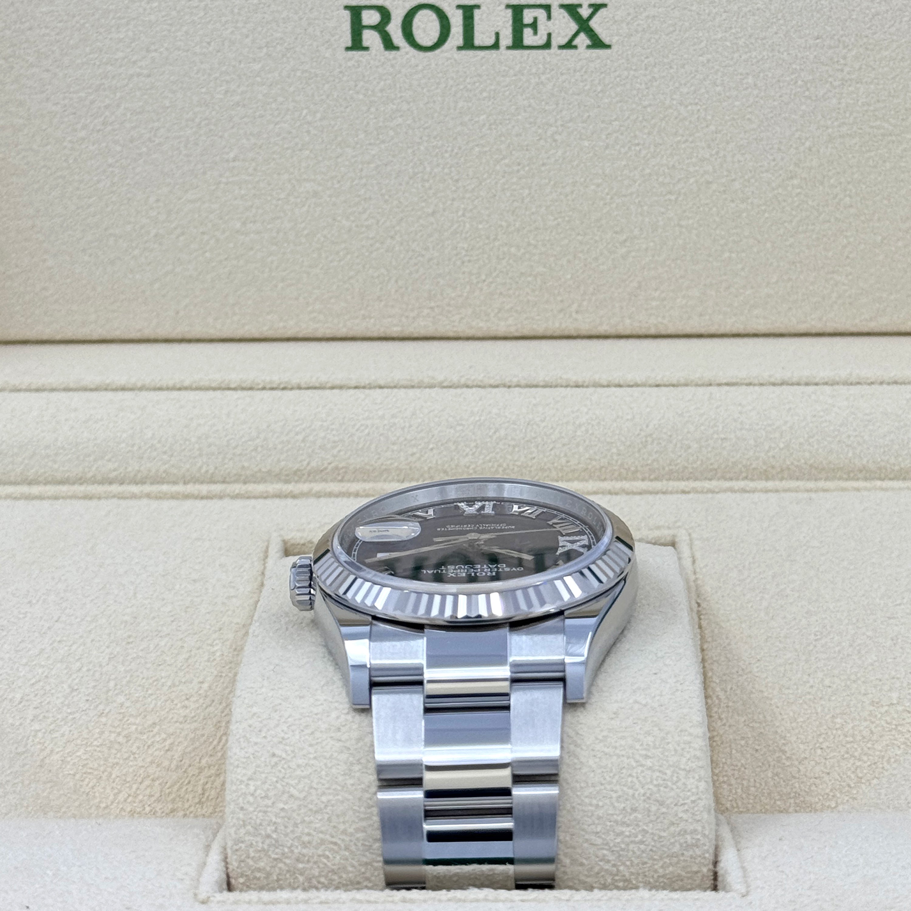 Datejust 36, Stainless Steel and 18k White Gold, 36mm, Ref# 126234-0022