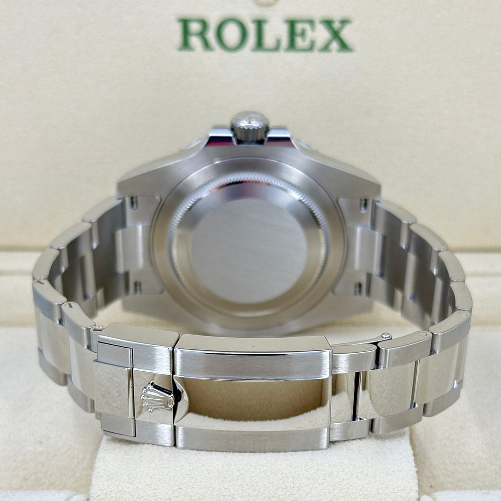 Unworn GMT-Master II, Bruce Wayne, Black, Oyster, Ref# 126710grnr-0004