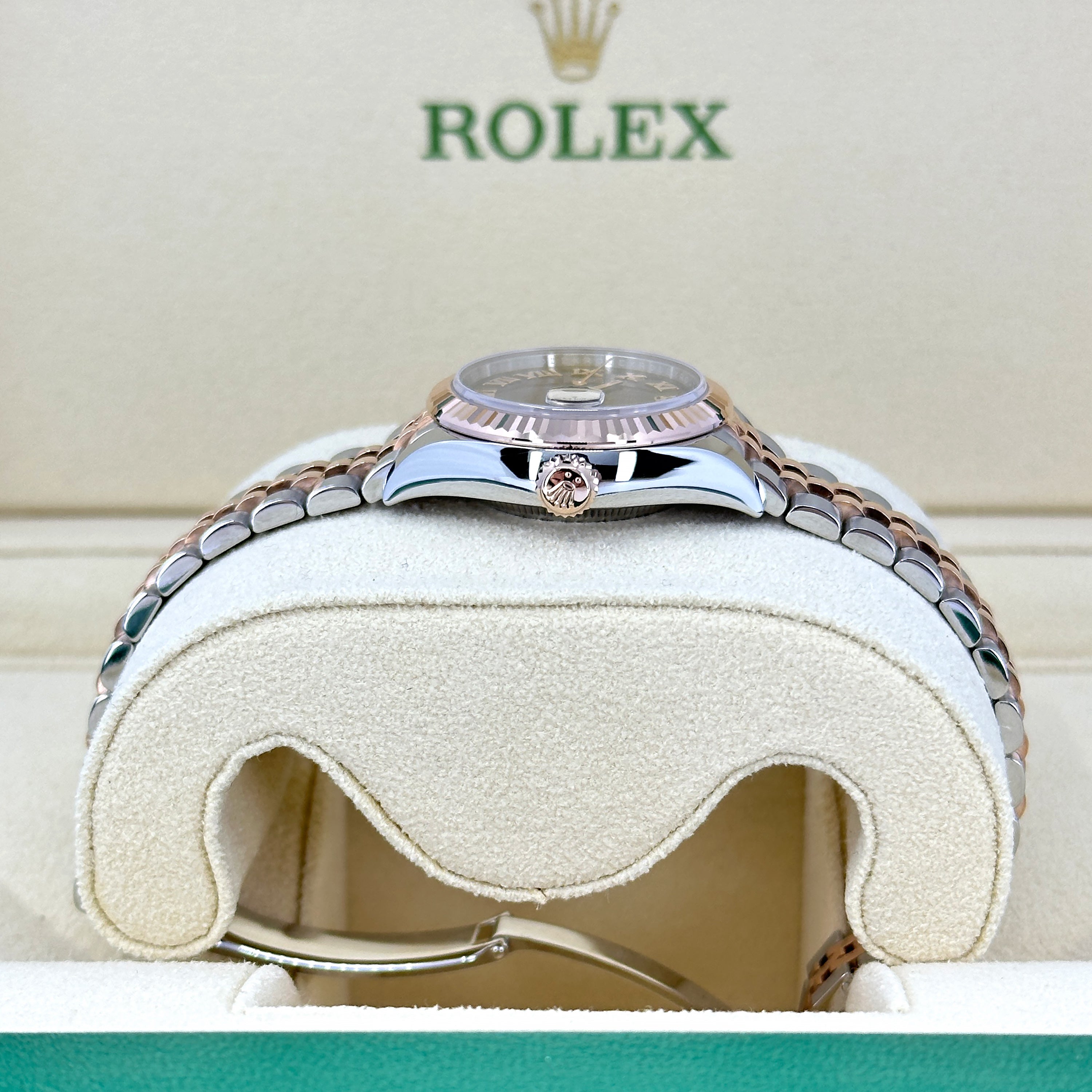 Lady-Datejust 28, Oystersteel and 18k Everose Gold, Ref# 279171-0009