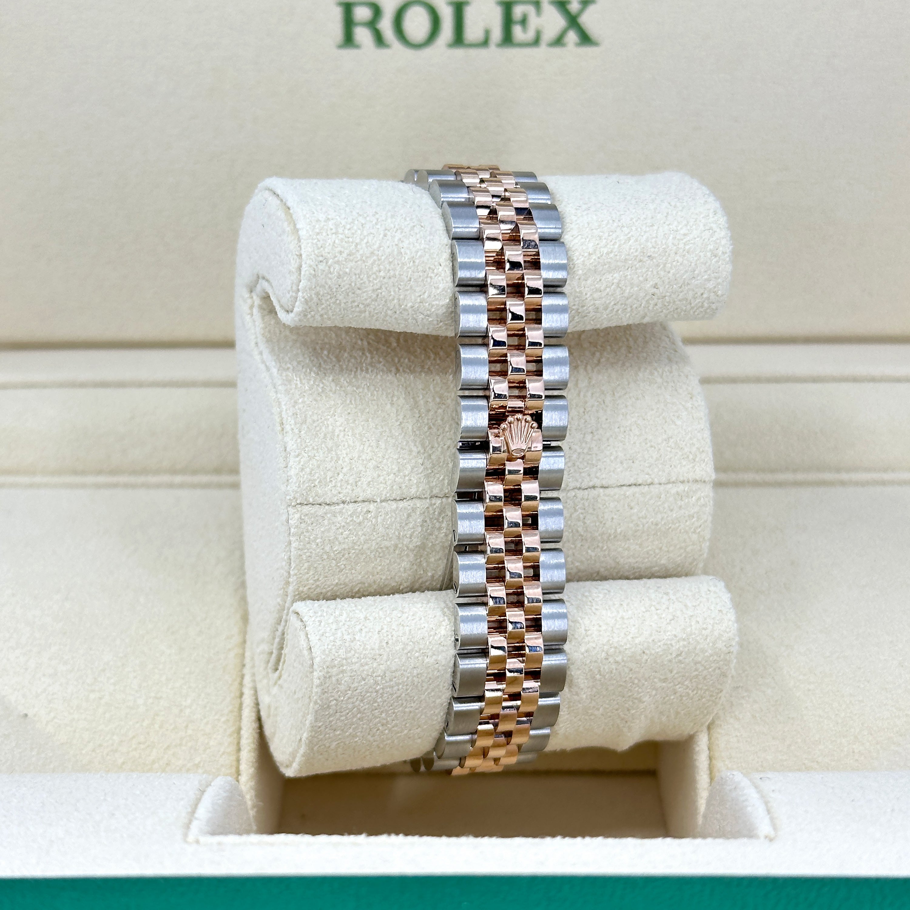 Lady-Datejust 28, Oystersteel and 18k Everose Gold, Ref# 279171-0009