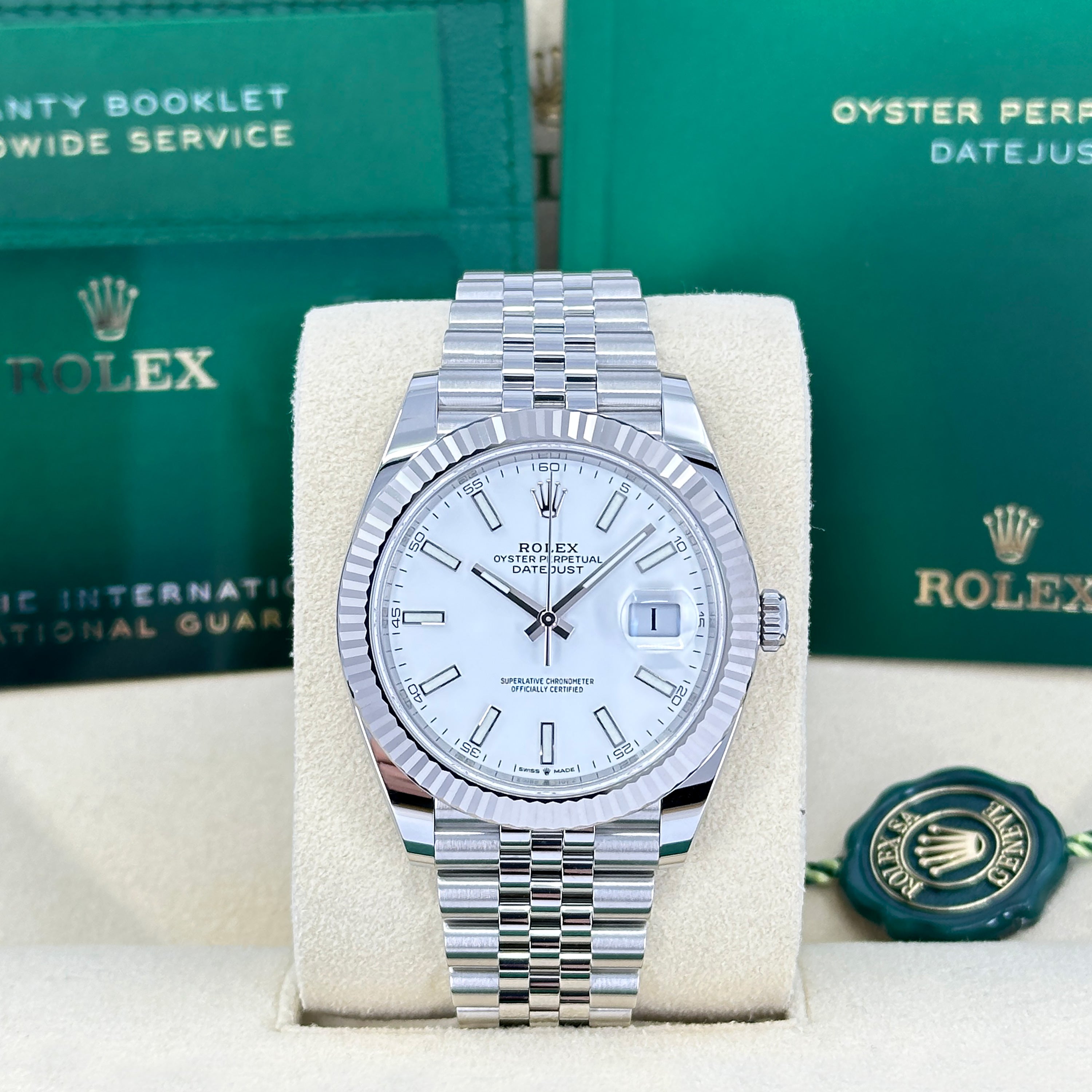 Datejust 41 Oystersteel and 18K White Gold 41 mm White Dial, Ref# 126334-0010