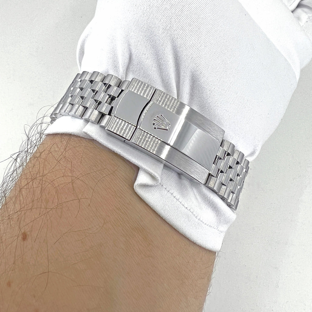 Datejust 41 Oystersteel and 18K White Gold 41 mm White Dial, Ref# 126334-0010
