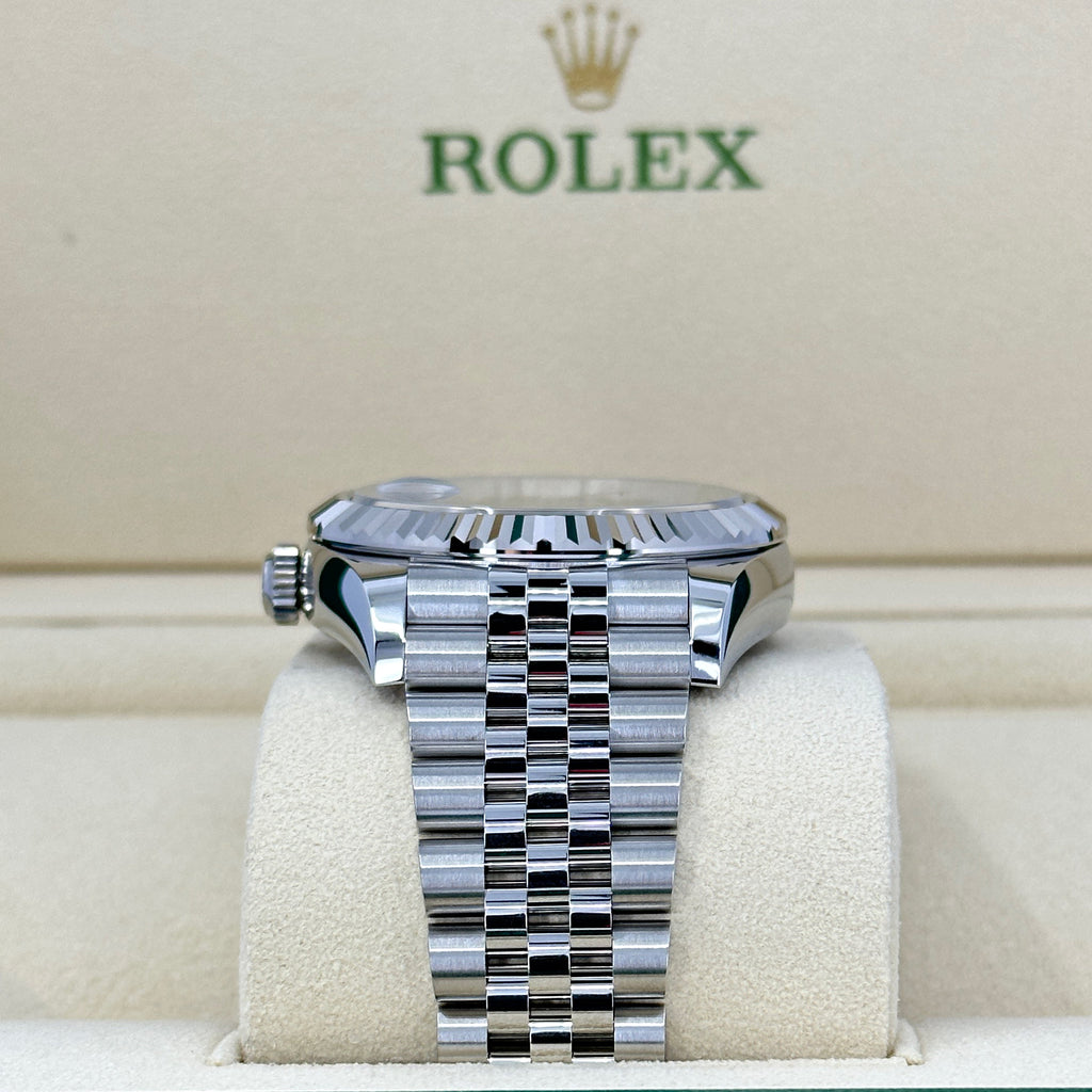 Sky-Dweller, 42mm, Oystersteel and 18k White Gold, Blue, Jubilee, Ref# 336934-0006