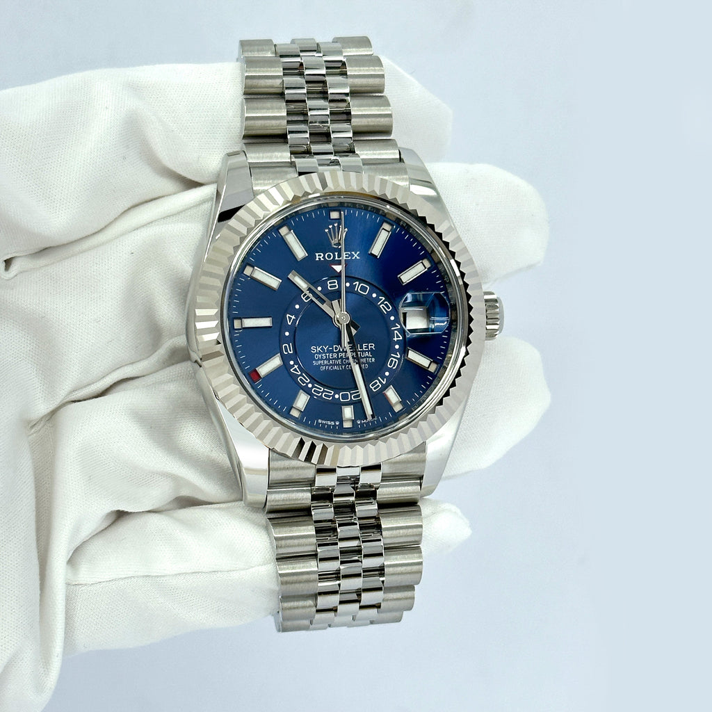 Sky-Dweller, 42mm, Oystersteel and 18k White Gold, Blue, Jubilee, Ref# 336934-0006