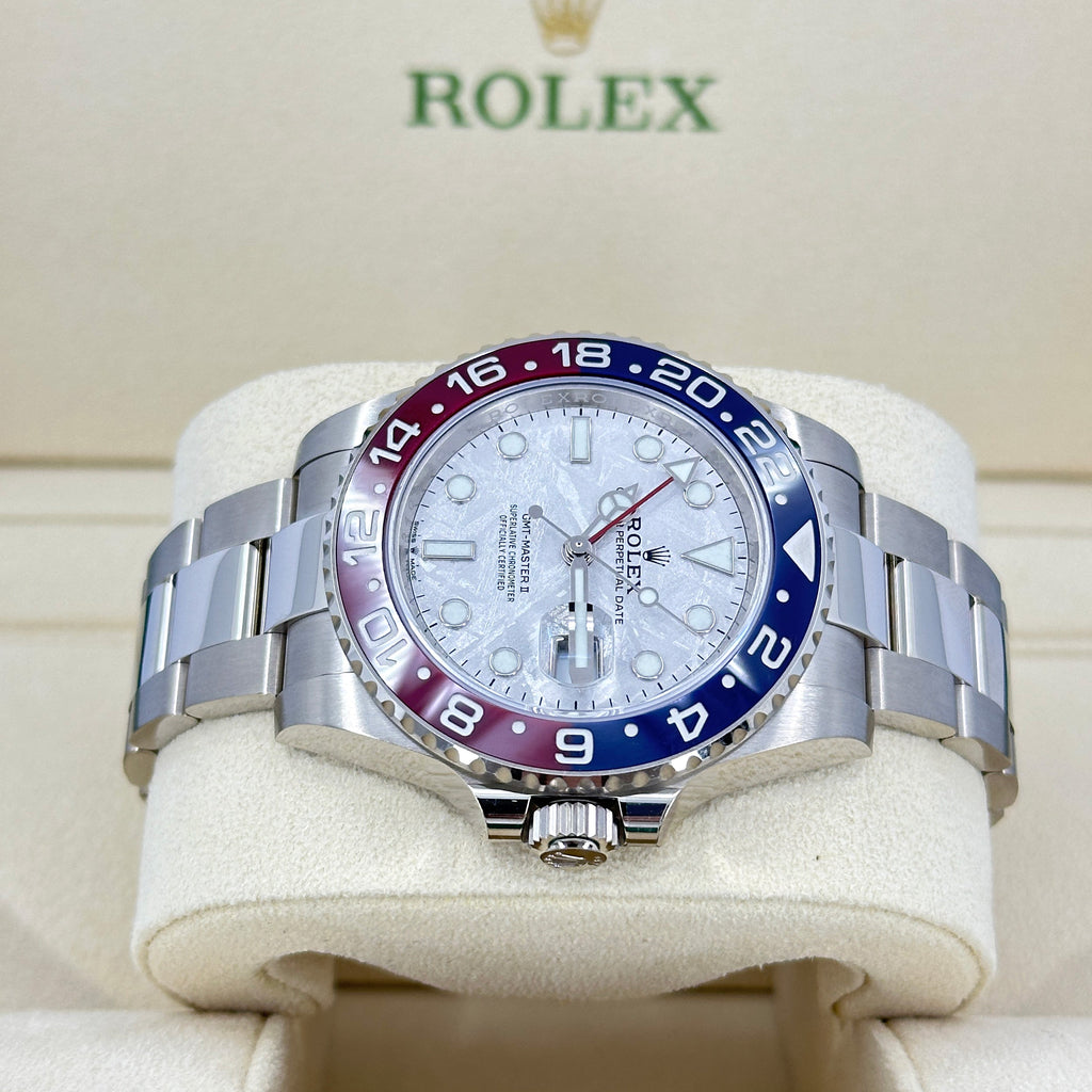 GMT-Master II 18 ct white gold Ref# 126719BLRO-0002