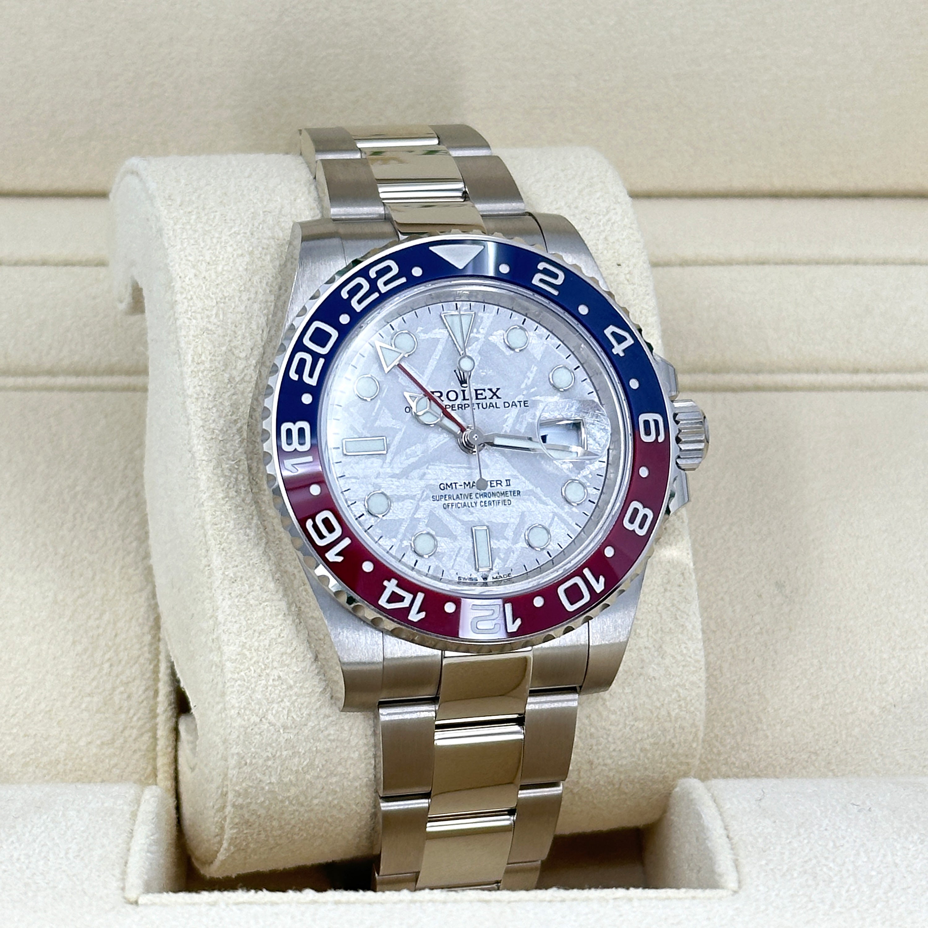GMT-Master II 18 ct white gold Ref# 126719BLRO-0002