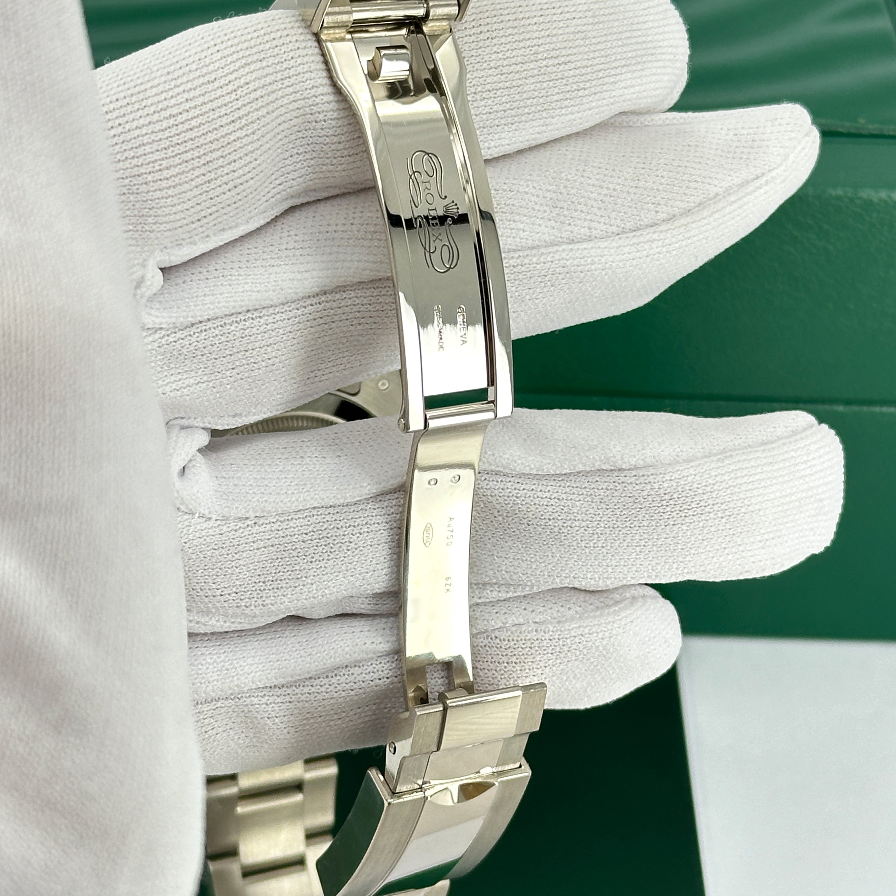 GMT-Master II 18 ct white gold Ref# 126719BLRO-0002