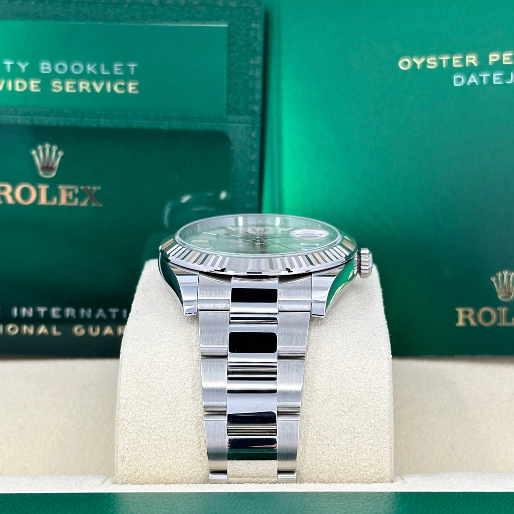 Datejust 41, Stainless Steel and 18k White Gold, 41mm, Ref# 126334-0003