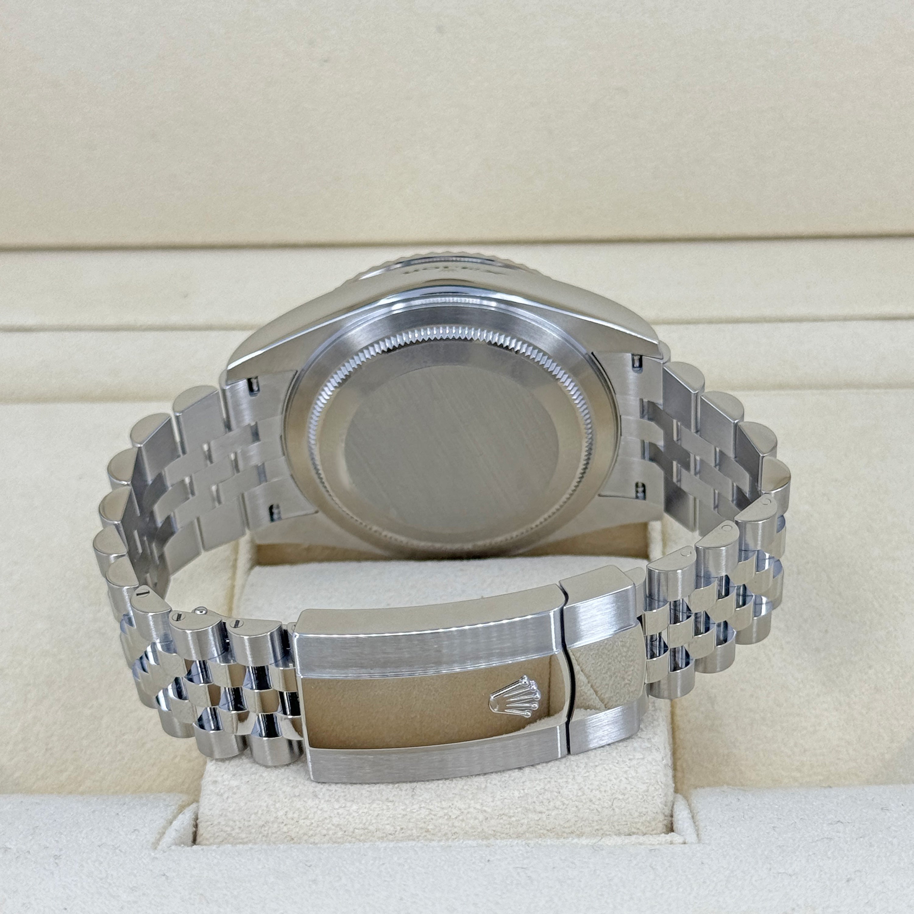 Sky-Dweller, 42mm, Oystersteel and 18k White Gold, White, Jubilee, Ref# 336934-0004