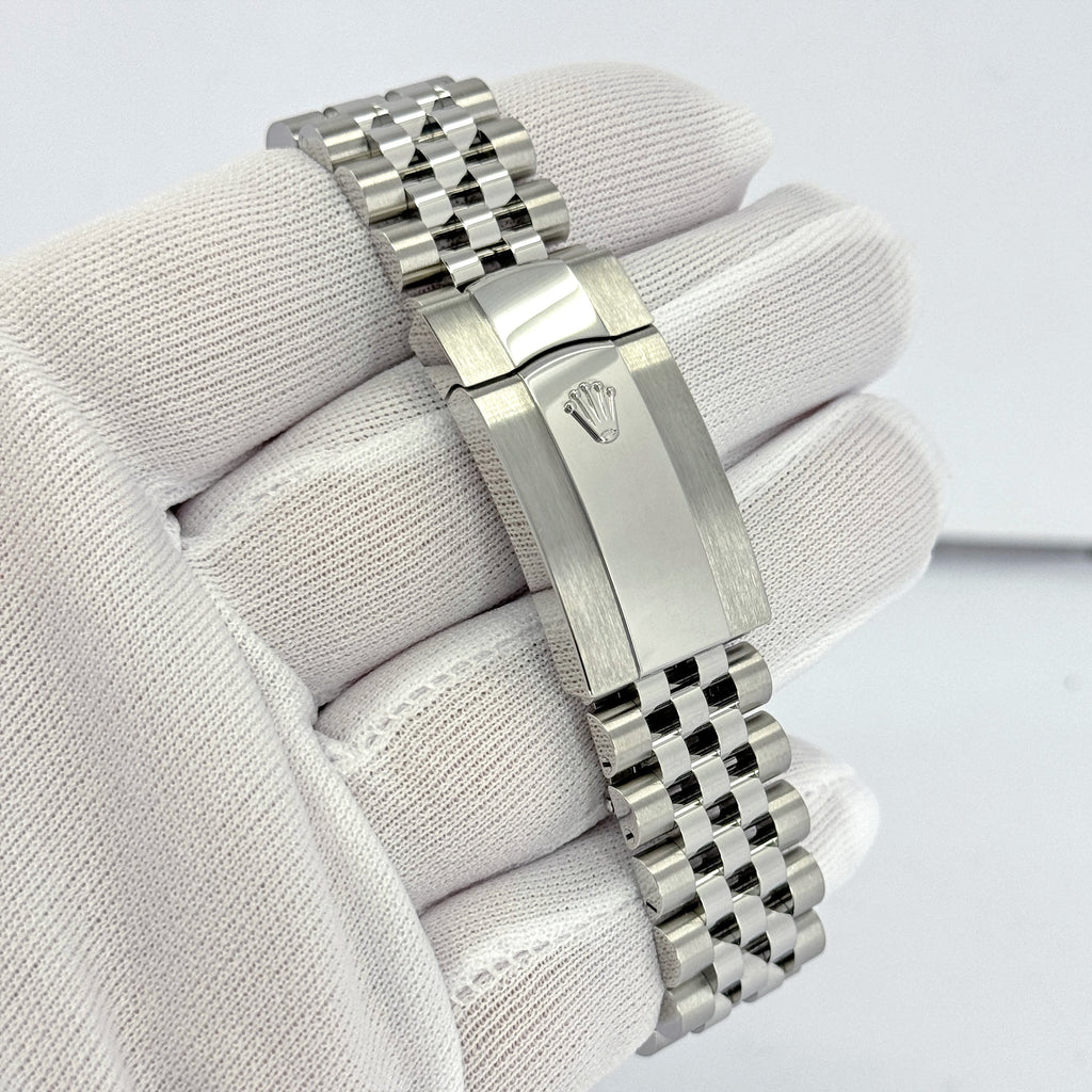 Sky-Dweller, 42mm, Oystersteel and 18k White Gold, White, Jubilee, Ref# 336934-0004