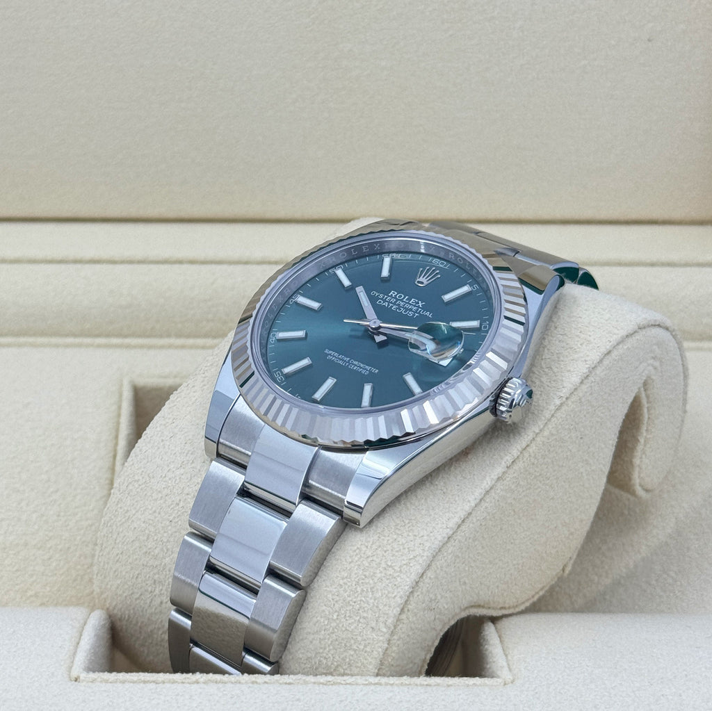 Datejust 41mm, Oystersteel and 18k White Gold, Ref# 126334-0027