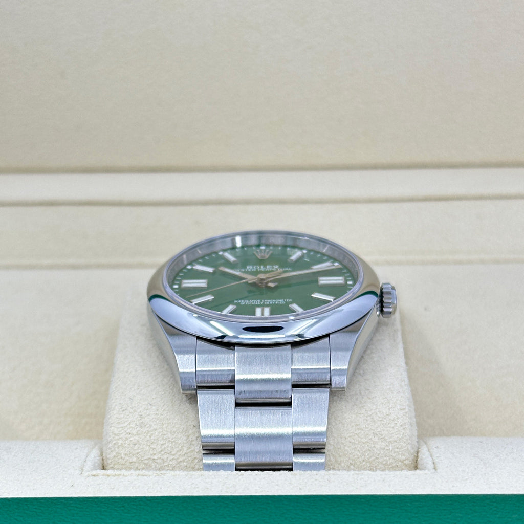 Oyster Perpetual 41 No Date, Oystersteel, 41mm, Oyster, Ref# 124300-0005
