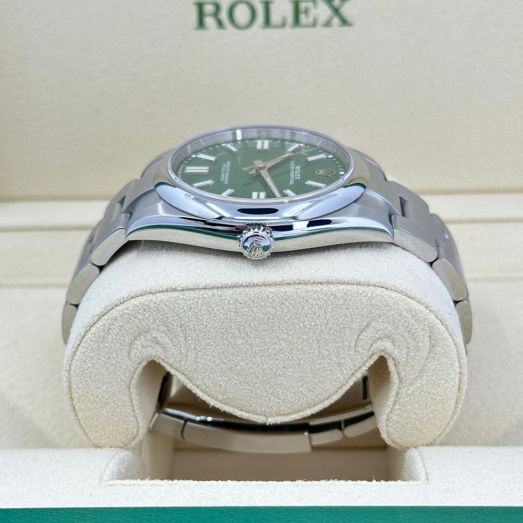 Oyster Perpetual 41 No Date, Oystersteel, 41mm, Oyster, Ref# 124300-0005