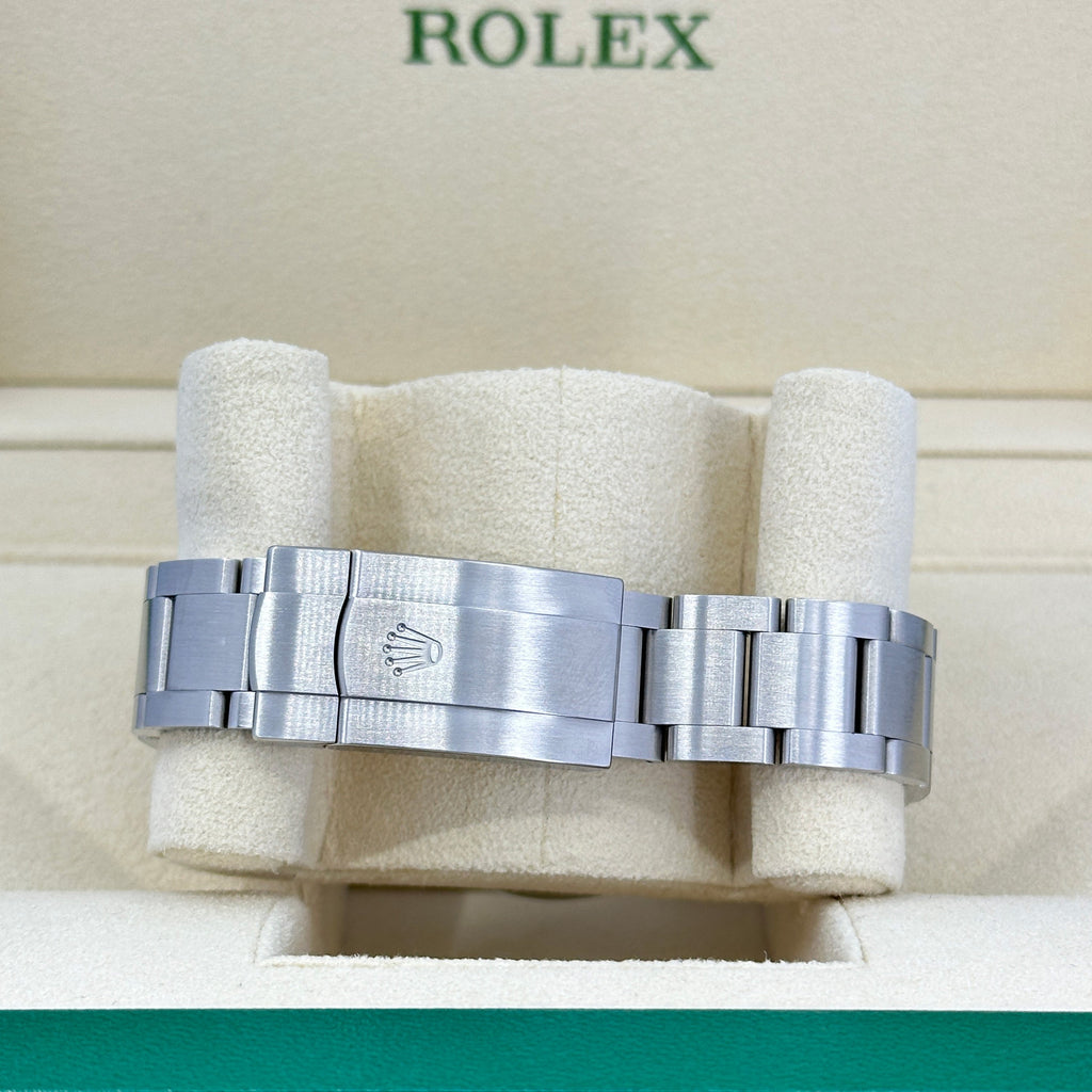 Oyster Perpetual 41 No Date, Oystersteel, 41mm, Oyster, Ref# 124300-0005