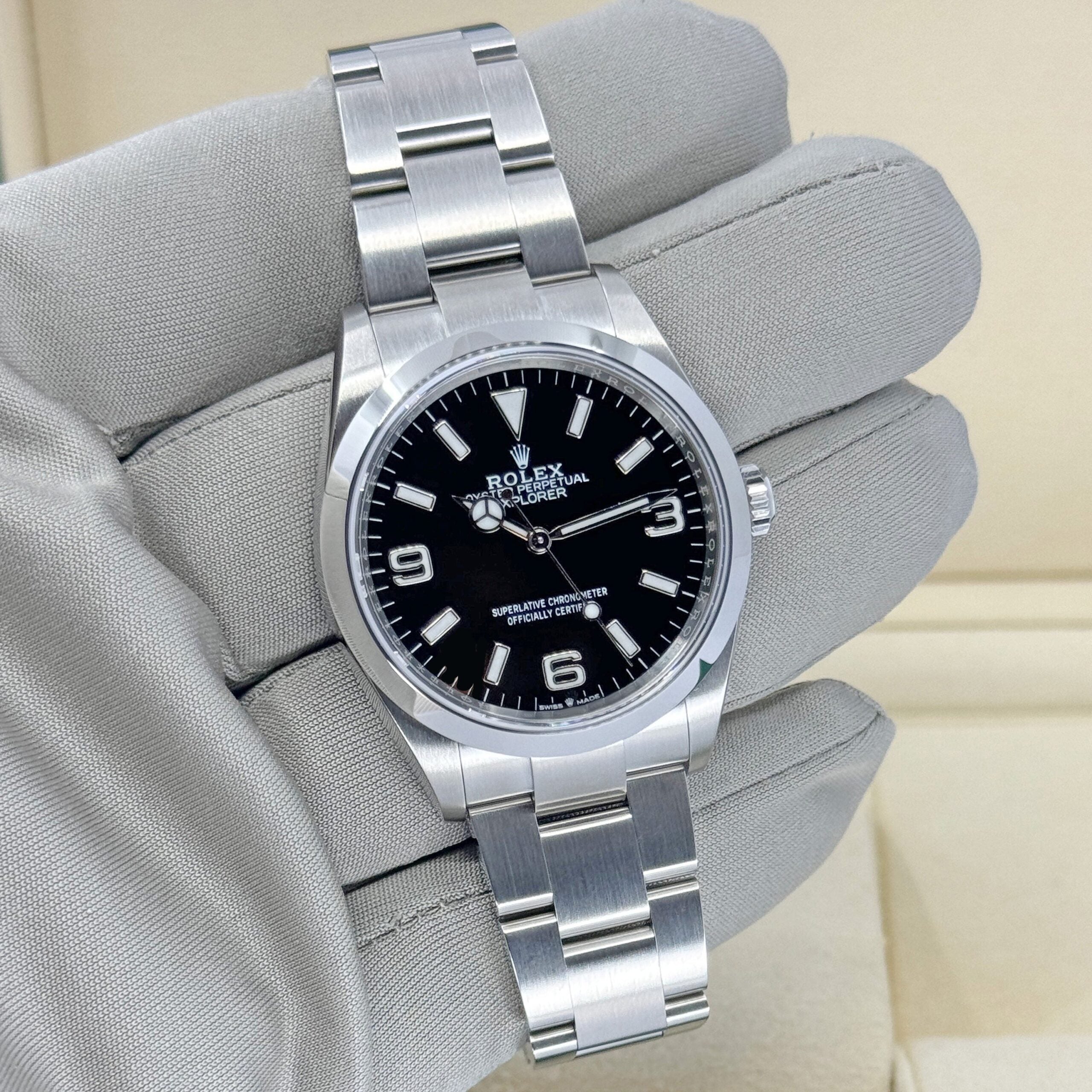 Explorer 36 mm Oystersteel Ref# 124270-0001