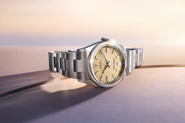 Unworn 2025, Oyster Perpetual, Oystersteel 36mm, Beige dial, Domed Oyster, Ref# 126000-0012, box and papers