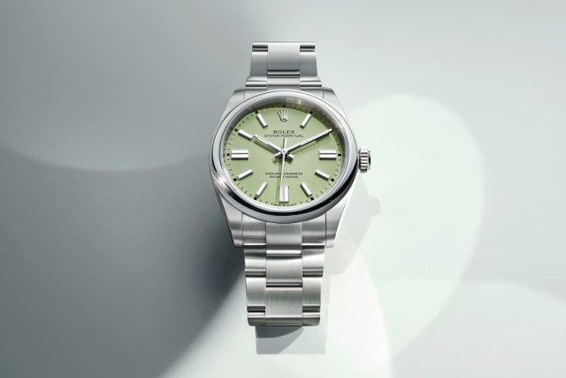 Unworn 2025, Oyster Perpetual, Oystersteel 36mm, Pistachio-green dial, Domed Oyster, Ref# 126000-0011, box and papers
