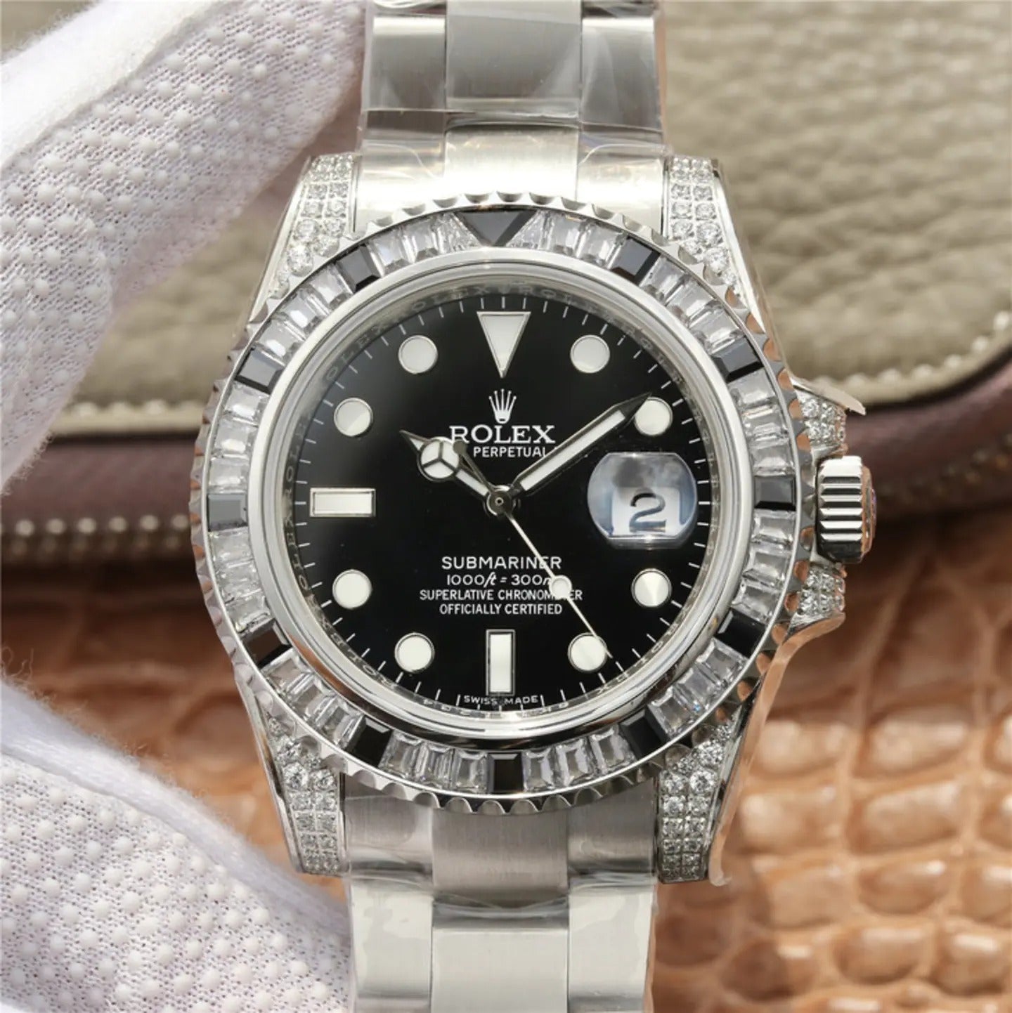 Submariner Date Silver Black Diamond, 40mm, Ref#116610LN