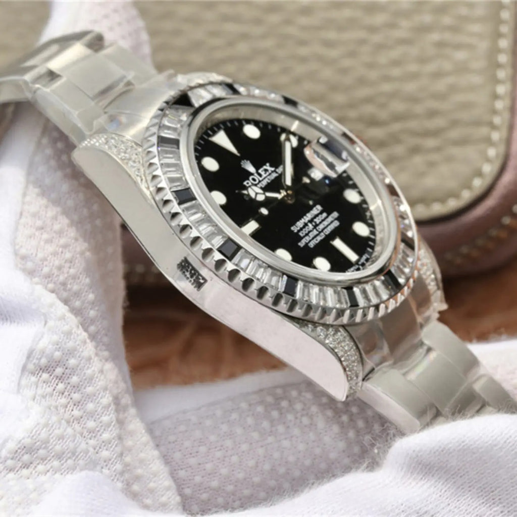 Submariner Date Silver Black Diamond, 40mm, Ref#116610LN