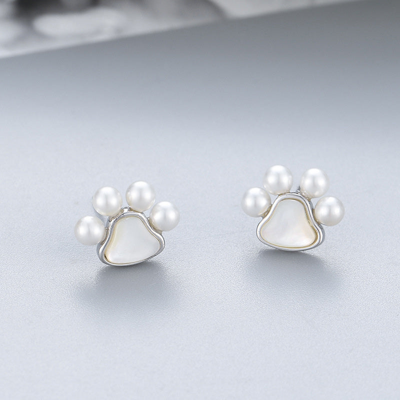 Cat's Claw Pearl Stud Earrings — 925 Silver