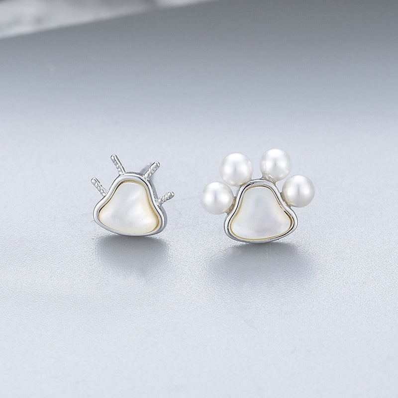 Cat's Claw Pearl Stud Earrings — 925 Silver