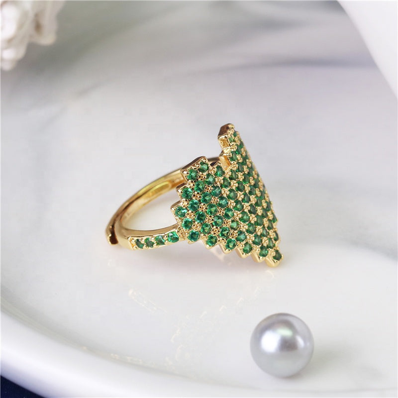 Heart CZ Ring — 18K Gold Plated