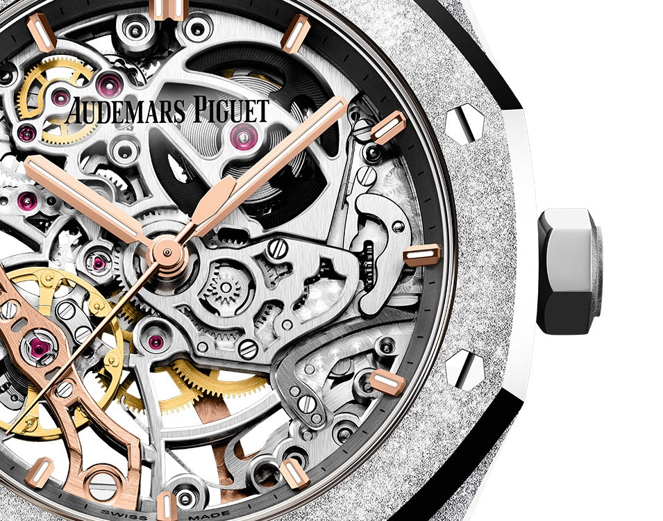 Royal Oak DOUBLE BALANCE WHEEL OPENWORKED Ref# 15466BC.GG.1259BC.01