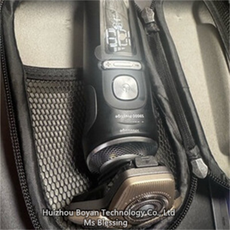 Phylips S9000 Prestige Ideal Shaver for Comfortable Daily Shaves